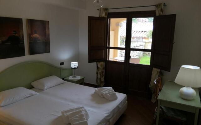Sa Mirada Apartments
