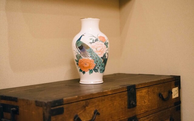 Miro Sanjo Saiin Tei