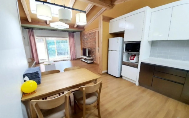 Jeju Bizagot Pension