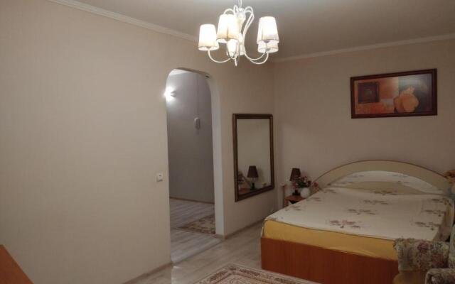 Dacia Apartments