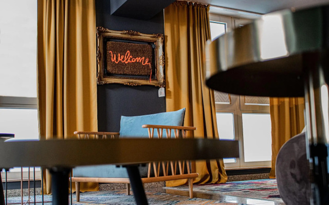 Nikii City Hotel