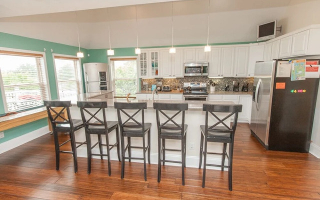 Dunescape - 7 Br Home