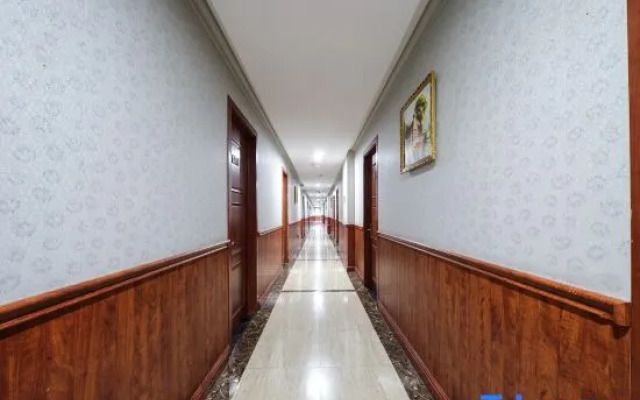 Yihao Smart Hotel (Tongliang Longcheng Avenue)