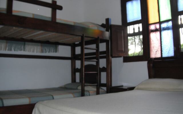 Hostal Los Juanes - Hostel