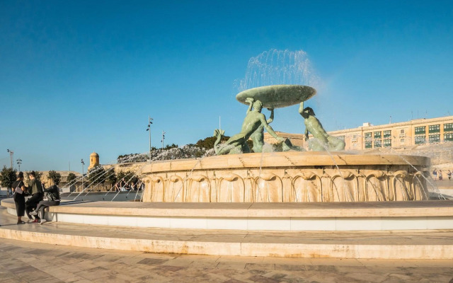 Valletta Main Street Apartment DELUXE