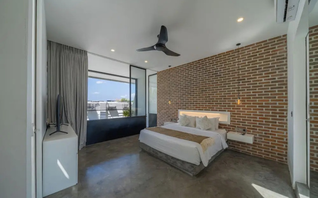 Loft Charly – Guest Rooms – Tibubeneng