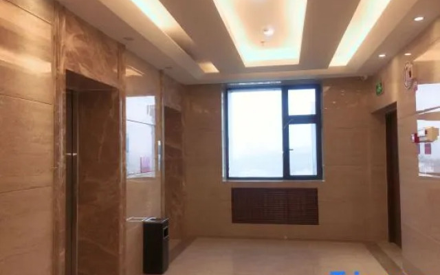 Urumqi Gansu Building Business Hotel