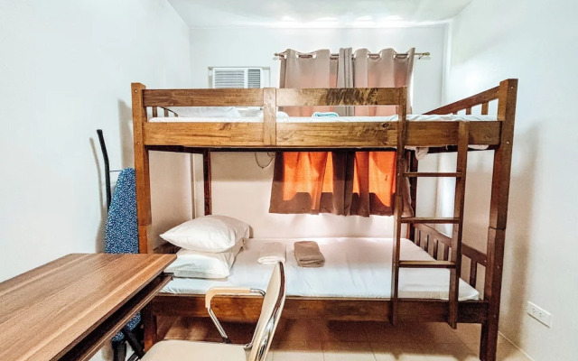 Cozy Family Suite Retreat