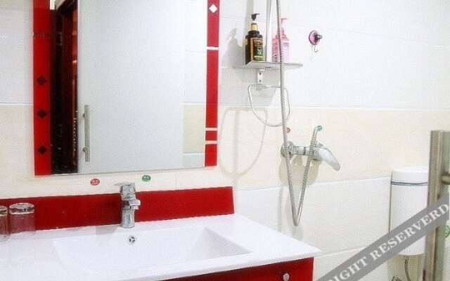 Yixin Business Hotel