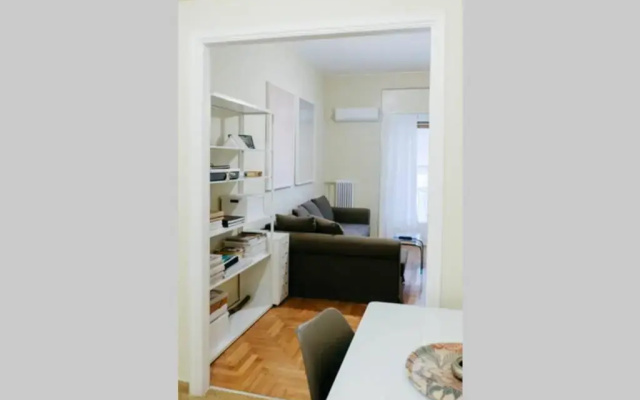 Newly Renovated Athenian Apt