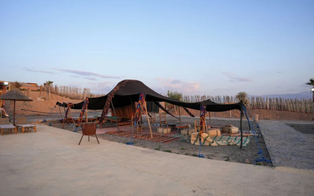 Kal Tenere Agafay Luxury Camp