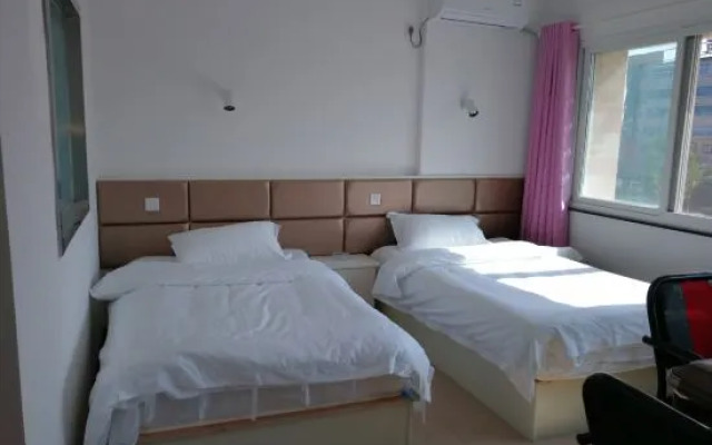 Yantai Huiyuan Business Hotel