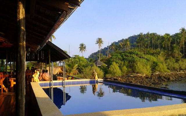 Cliff Cottage Resort