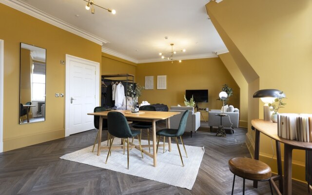 29 Queen Street Aparthotel