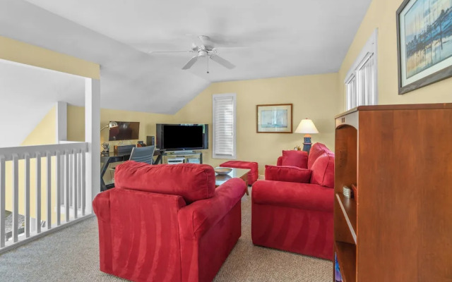 The Endless Summer Hideaway