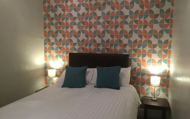 California Guest House