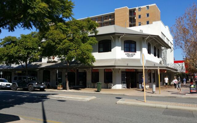 Adelaide House Apartments Fremantle