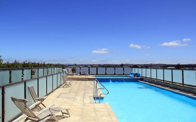 Beautiful Studio Apartment in Takapuna