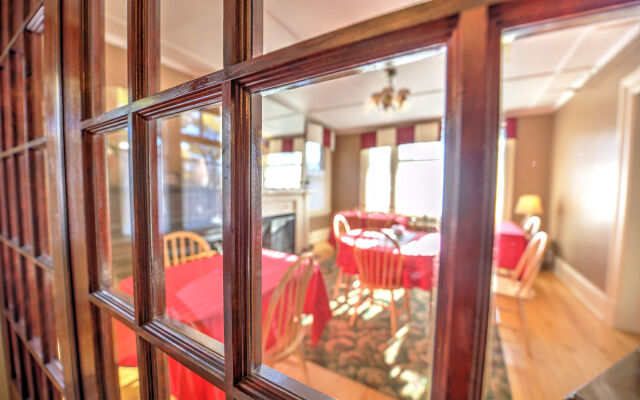 The Sonata Inn