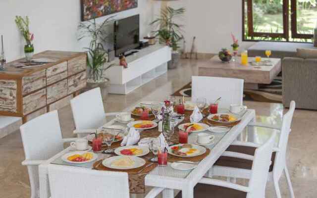 Club Corner Residence by Nagisa Bali