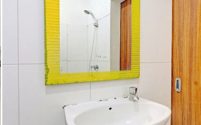 OYO 90426 Near Mall Ciputra 2