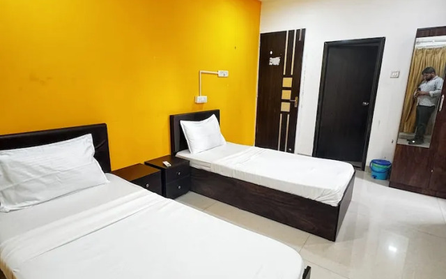 Hsquare Service Apartment Malad