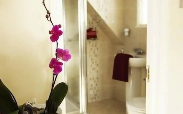 Noa Residence