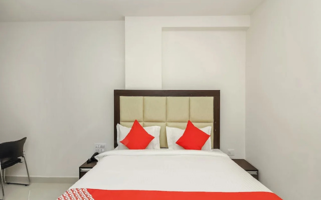 OYO 26941 Hotel Palm International