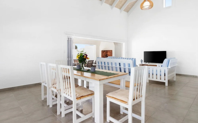 Lampiesbaai Beach House