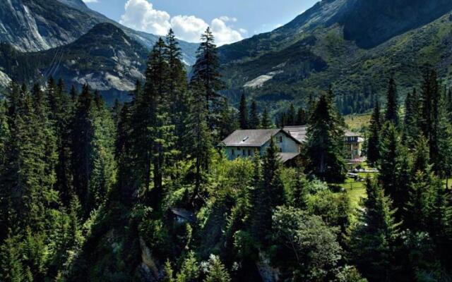 Hotel und Naturresort Handeck