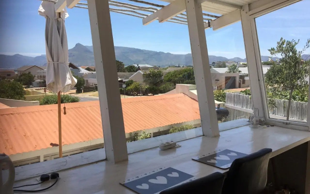 Storyhouse in Kommetjie