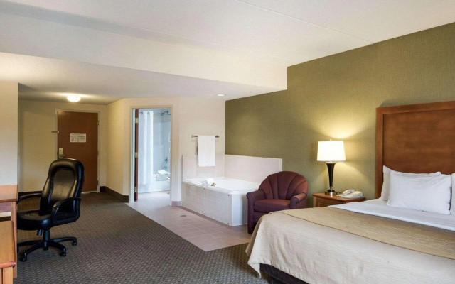 Comfort Inn & Suites LaVale - Cumberland