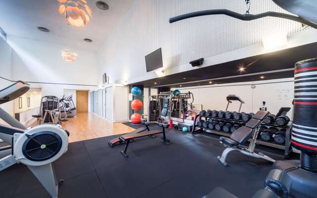 Occidental Atenea Mar- Adults Only