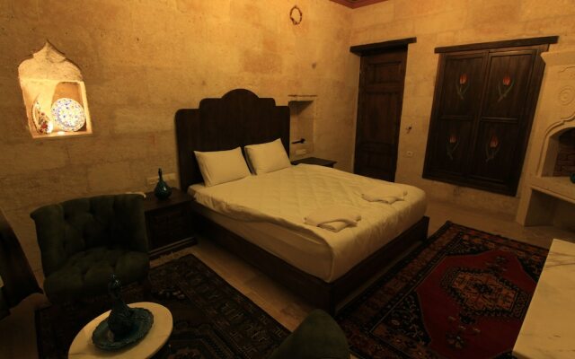 Tafana Cave & Stone Lodge