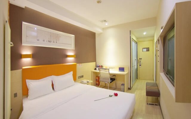 7 Days Premium Hotel (Beijing Xidan Lingjing Hutong Subway Station)
