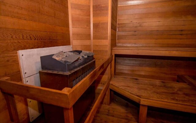 Rainbow Suites by Whistler Retreats
