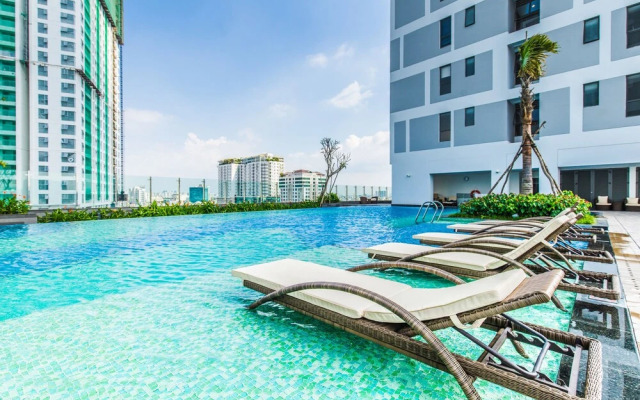 MANT Rivergate Apartments