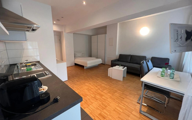 New Age Boardinghouse