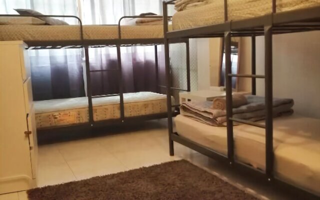 Charming 53 Rooms in Cacilhas - Hostel