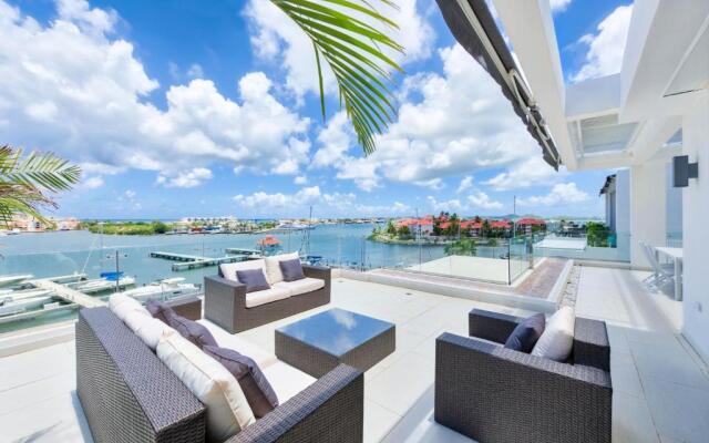 Dream Villa Cole Bay 615