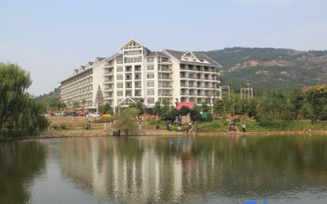 Hequan Farm Eco Hotel