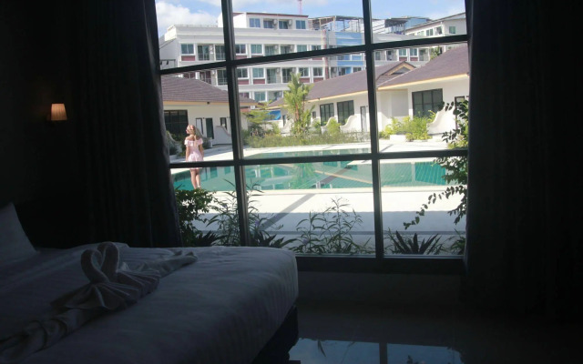 The Natural Resort