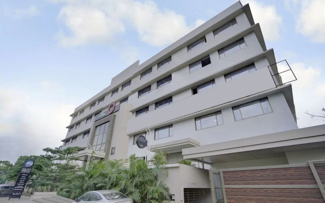 The Urban Park by OYO Rooms