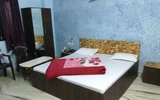 Hotel Rajhans