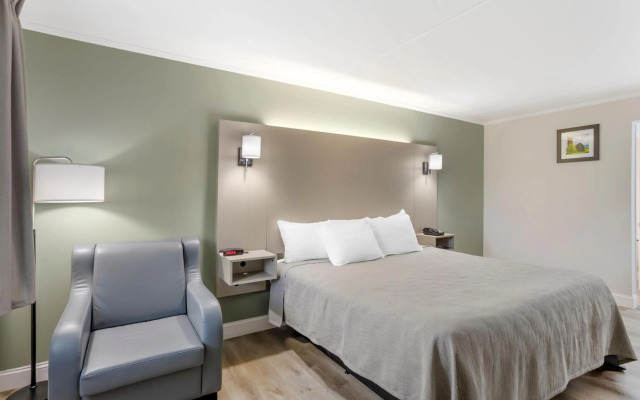 Quality Inn Smoketown - Lancaster Area