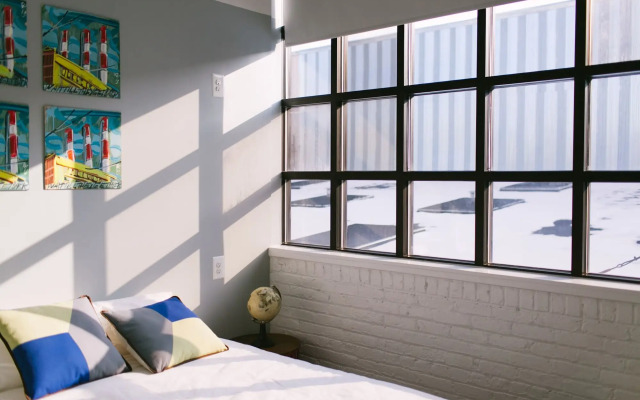 The Local - Hostel