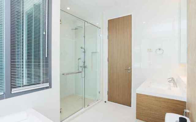 The Bright Sukhumvit by Favstay