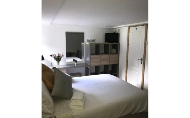 Barton Gate Farm Guesthouse