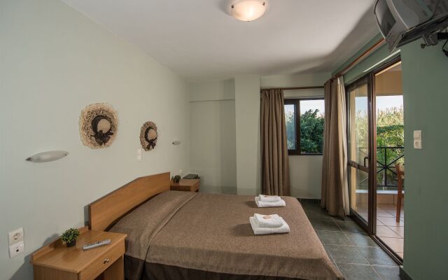 Mirtilos Studios & Apartments