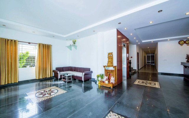 Bien Xanh Hotel
